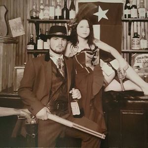 Meet your Posher, Kendra